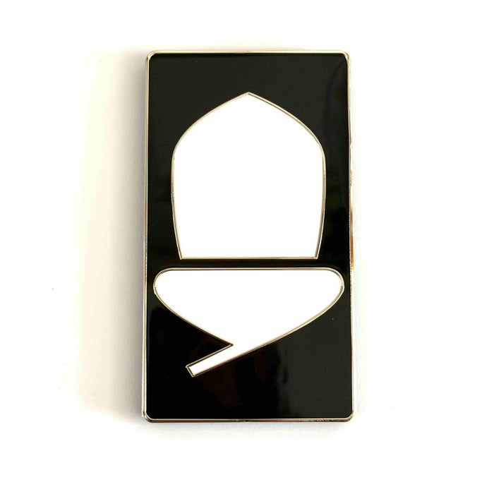 Black and white National Trail logo acorn fridge magnet