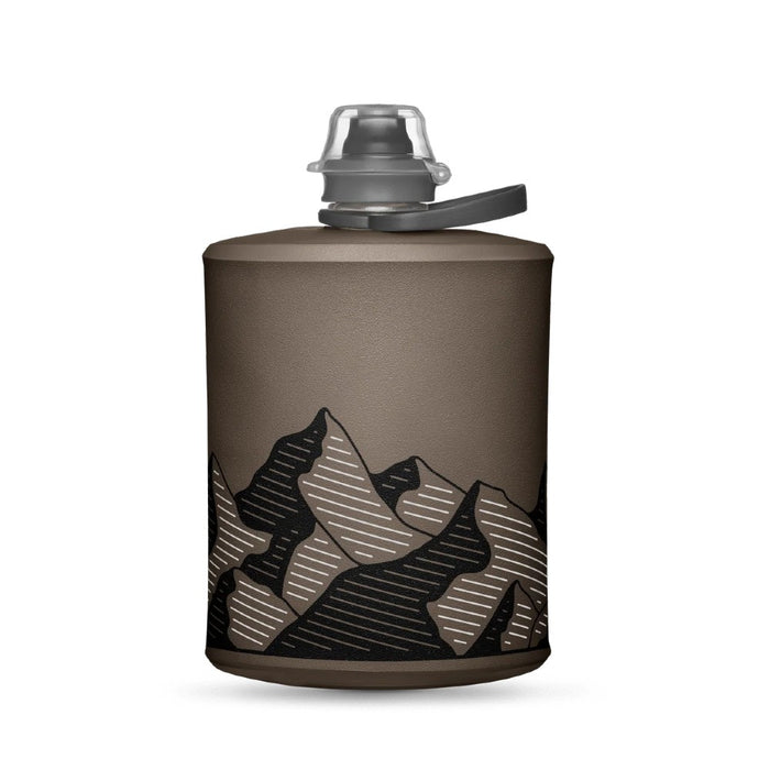 Stow mammoth 500ml water bottle with mountain design